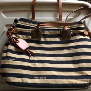 Dooney & Bourke shoulder bag
